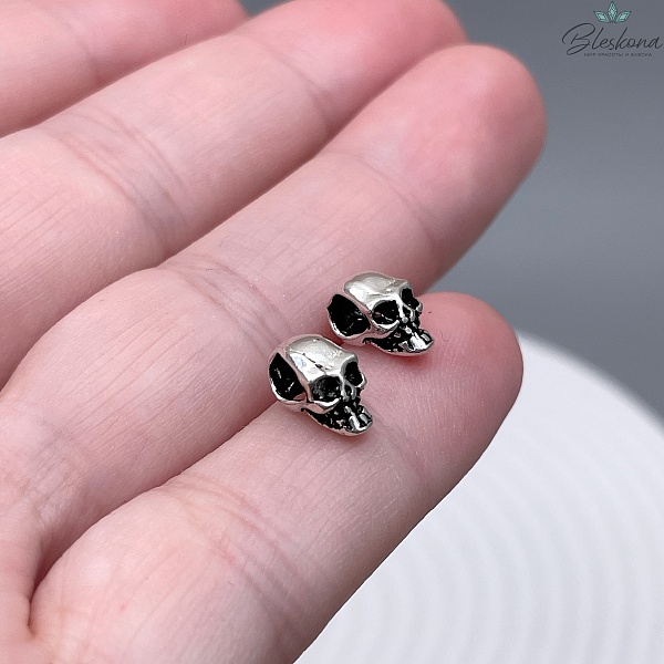 7*5 мм Бусина мельхиор Череп №1