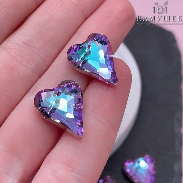 17,5*14,5 мм, Подвеска сердце стекло белое с переливом (Vitrail Light) уп. 2 шт