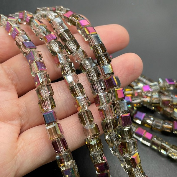 6 мм, Стекло Lux, форма куб огранка, цвет серый с переливом