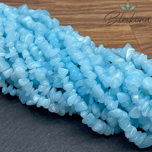 Крошка Кварц голубой (тонированный) ширина бусин ~ 7-9 мм