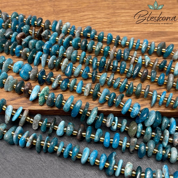 Апатит сколы шлифованные (2-4)*(7-11) мм