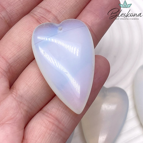 25*40 мм Подвеска Сердце Лунный камень (имитация)