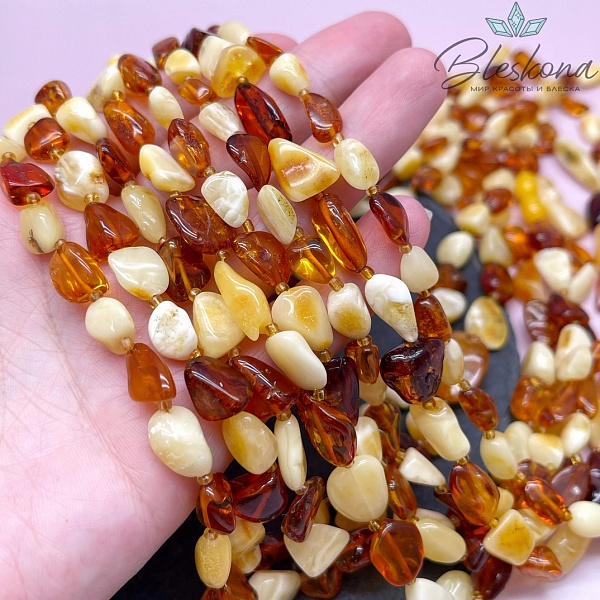 Янтарь микс галтовка  8*12мм