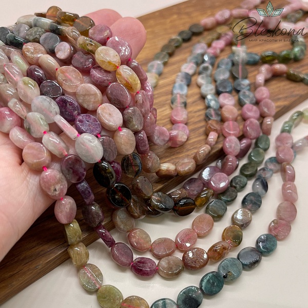 Турмалин овал 10*8 мм