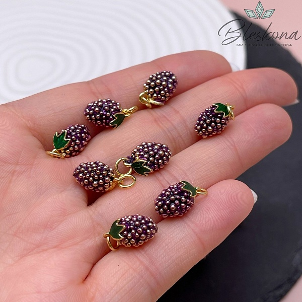 12*8,5мм,Цвет золото ,Подвеска Ежевика 