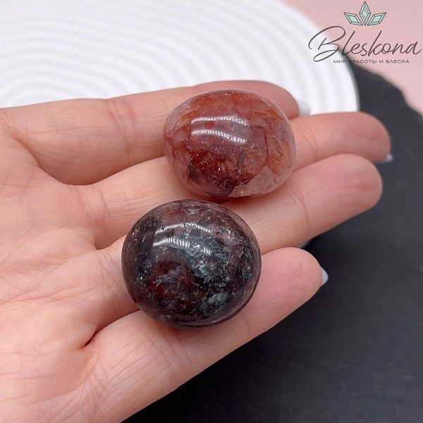 Кварц Огненный галтовка 22-28 мм