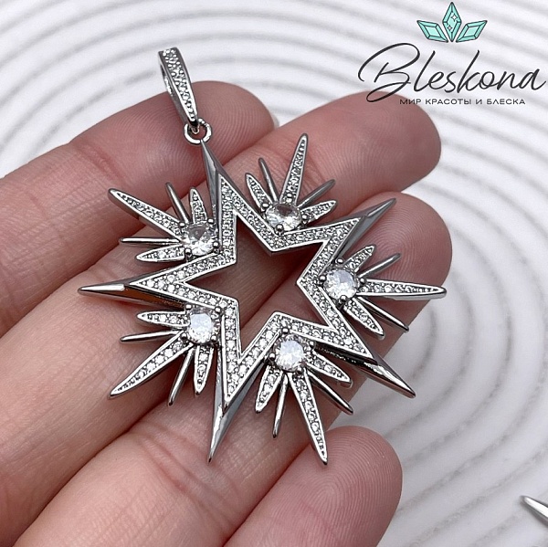 44*39 мм Цвет серебро, Подвеска Звезда с цирконами и бейлом