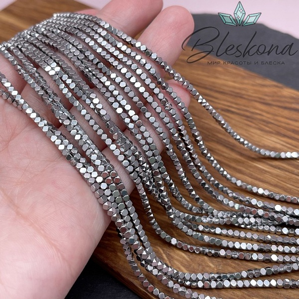 2 мм Гематин имитация, цвет темное серебро, куб огранка