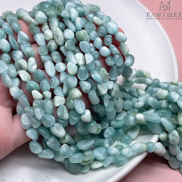 Волластонит (синтетический) галтовка  6-8 мм 