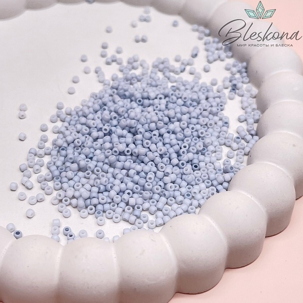 Бисер TOHO round 11/0 цвет №767 (оттенок голубого)