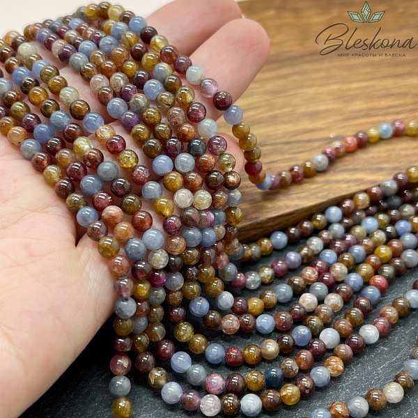 Сапфировый корунд микс 4 мм 