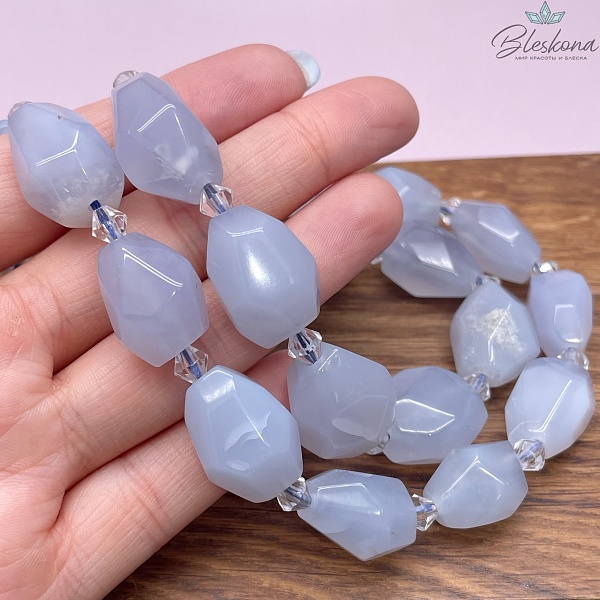 Халцедон фриформ огранка (19-21)*(14-17) мм