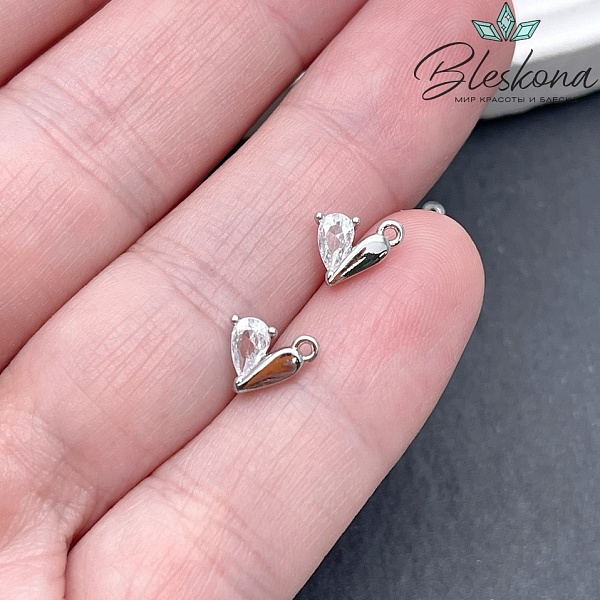 8*6,5 мм Цвет серебро, Подвеска сердце циркон