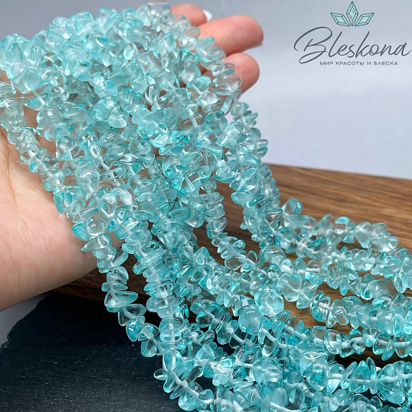 Крошка Кварц тонированный бирюзовый (имитация) ширина бусин ~ 7-9 мм