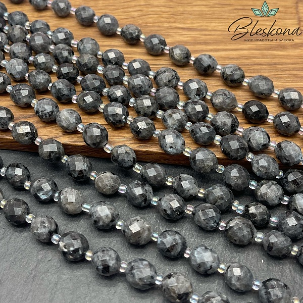 Ларвикит (Лабрадорит) овал огранка 10*8 мм