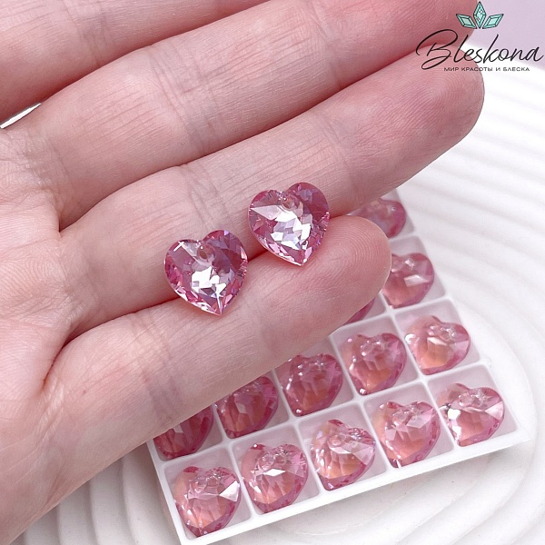 6432 Heart Cup Pendant 10,5 mm Light Rose Shimmer (223 SHIM)
