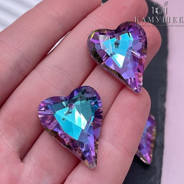 26,5*21,5 мм, Подвеска сердце стекло белое с переливом (Vitrail Light) уп. 2 шт