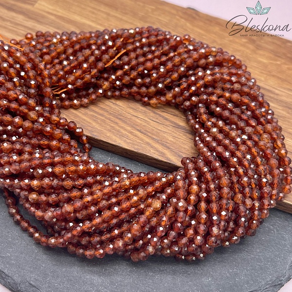 Гранат оранжевый алмазная огранка 4,5 мм