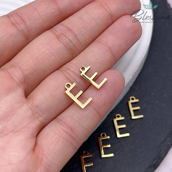 12 мм Цвет золото, Буква E основа сталь 
