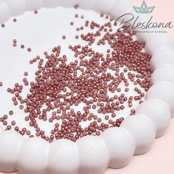 Бисер TOHO round 11/0 цвет №1201 (оттенок пудрового)