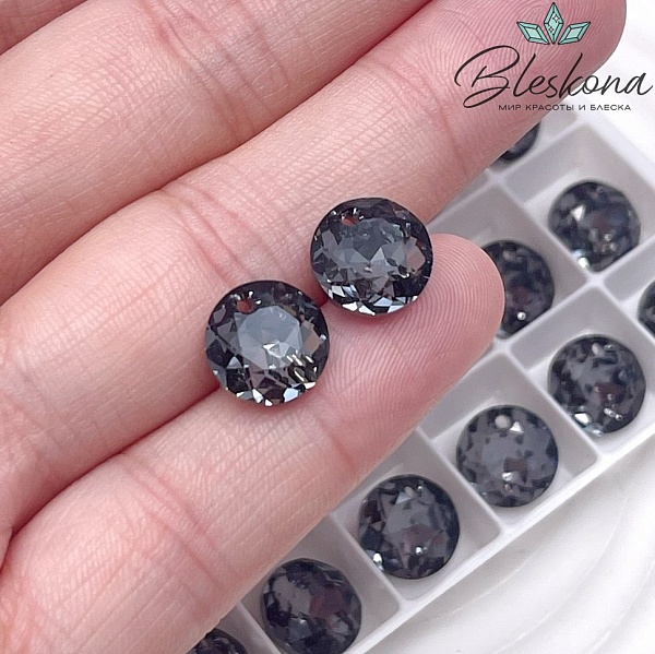 6430 Classic Cut 10мм Crystal Silver Night