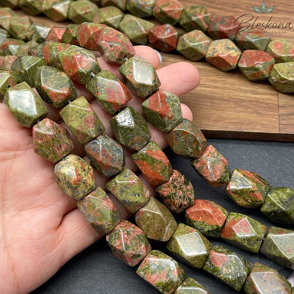 Унакит бочата огранка 17*12 мм