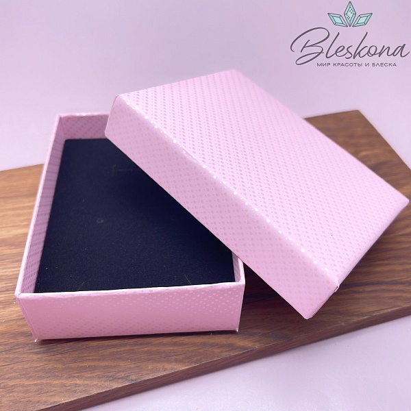 Коробка Розовая точки черная подложка 9*7*3 см