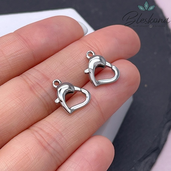 14*10,5 мм Цвет серебро, Замок карабин сердечко