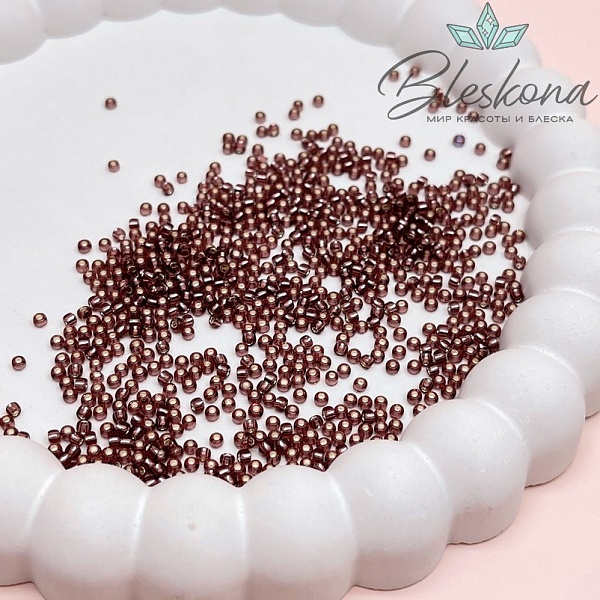 Бисер TOHO round 11/0 цвет №26B (оттенок пурпурного)