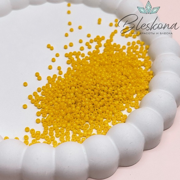 Бисер TOHO round 11/0 цвет №42B (оттенок желтого)