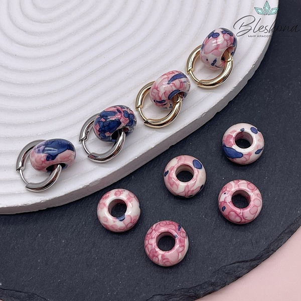 Бублик Агат белый сине- розовые узоры (имитация) 15 мм