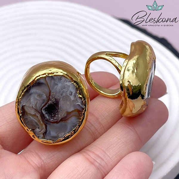 20,5 мм Цвет золото, Кольцо безразмерное с друзой Агата