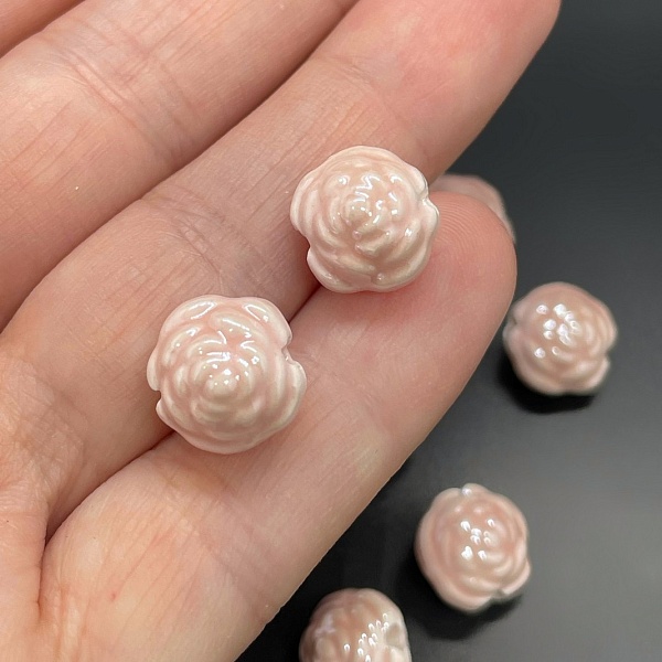 11 мм Бусина роза, керамика цвет розовый