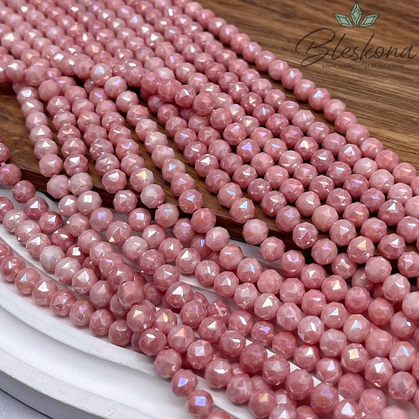 Стекло Lux пудровое огранка острая 6 мм