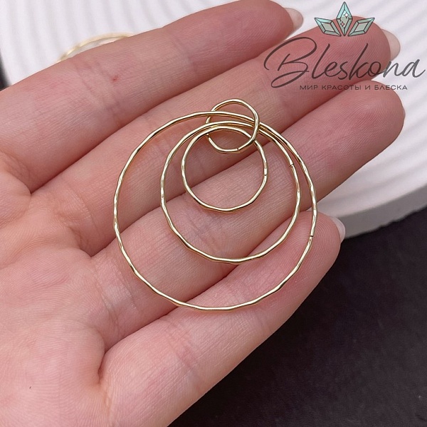 34,5 мм Цвет золото, Подвеска тройное кольцо мятое