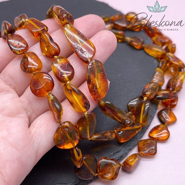 Янтарь коричневый галтовка 9-12 мм