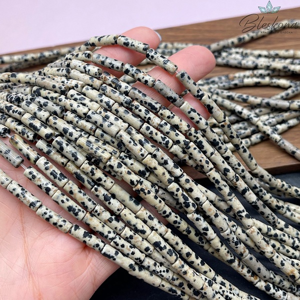 Яшма далматиновая (фенит) трубочки 13*4 мм