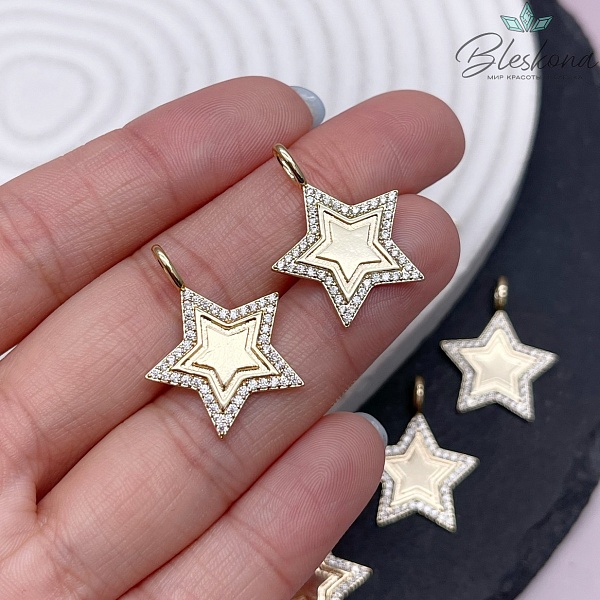 19,3*25мм Цвет золото, Подвеска Звезда цирконы 
