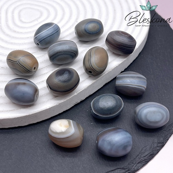 Дзи природная серая из агата в термической обработке 19*15 мм 