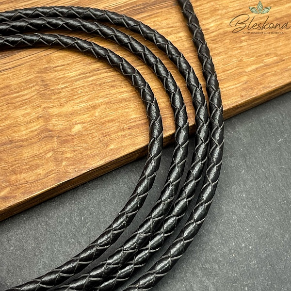 Шнур для браслетов из натуральной кожи черный 4 мм
