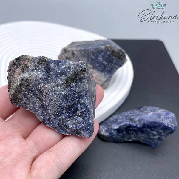 Содалит галтовка 40-60 мм