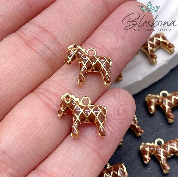 12,5*13,5 мм Цвет золото, Подвеска Лошадь коричневая (шоколадня)