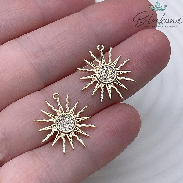 17,6*16 мм Цвет золото, Подвеска Солнце с волнистыми лучами и цирконами