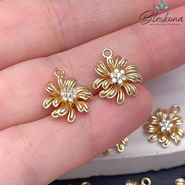 12,4мм Цвет золото, Подвеска цветок цирконы 