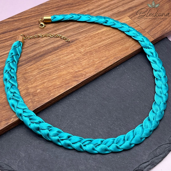Шнурок косичка под кулон цвет бирюзовый, золото 40 см
