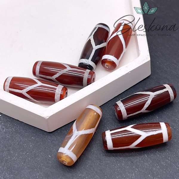 Бусина Дзи Черепаха бело-коричневый бочонок 30*11 мм