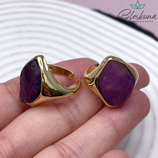 22 мм Цвет золото, Кольцо безразмерное Аметист
