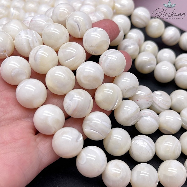 Перламутр белый 14 мм 