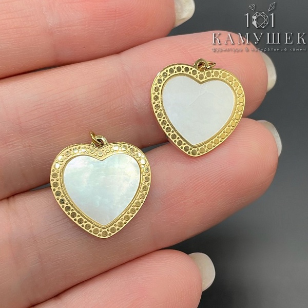 15мм Цвет золото,Подвеска Сердце белый перламутр цирконы