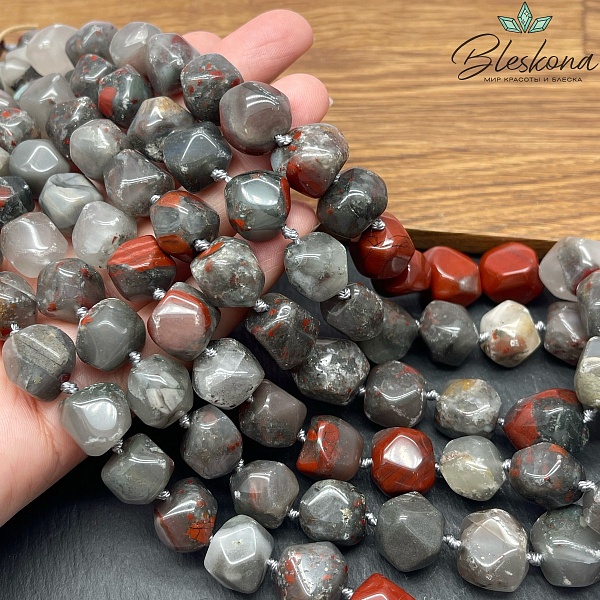 Гелиотроп фриформ огранкам бусины на увеличение 12-16 мм